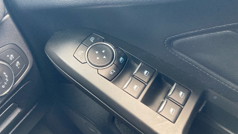 Ford Focus 1.0 EcoBoost 125 Titanium 5dr Petrol Hatchback